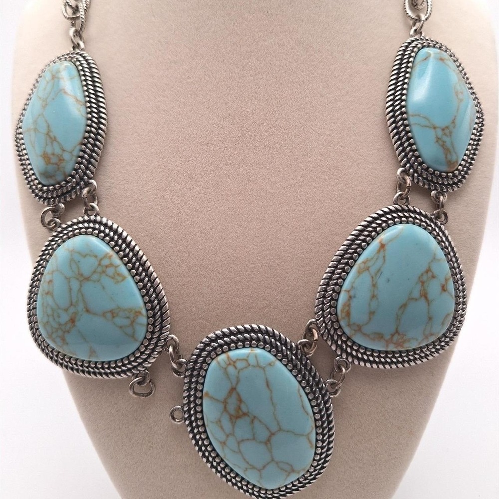 Southwestern statement 5 stone necklace blue stone chunky antique silver tone